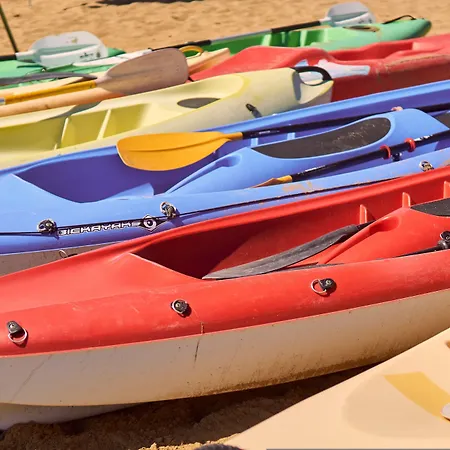 Delightful Flat In A Village With Swimming Pool * ביביונה