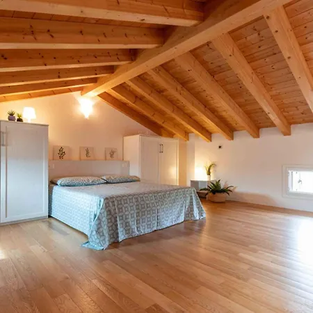 Delightful Flat In A Village With Swimming Pool Apartman